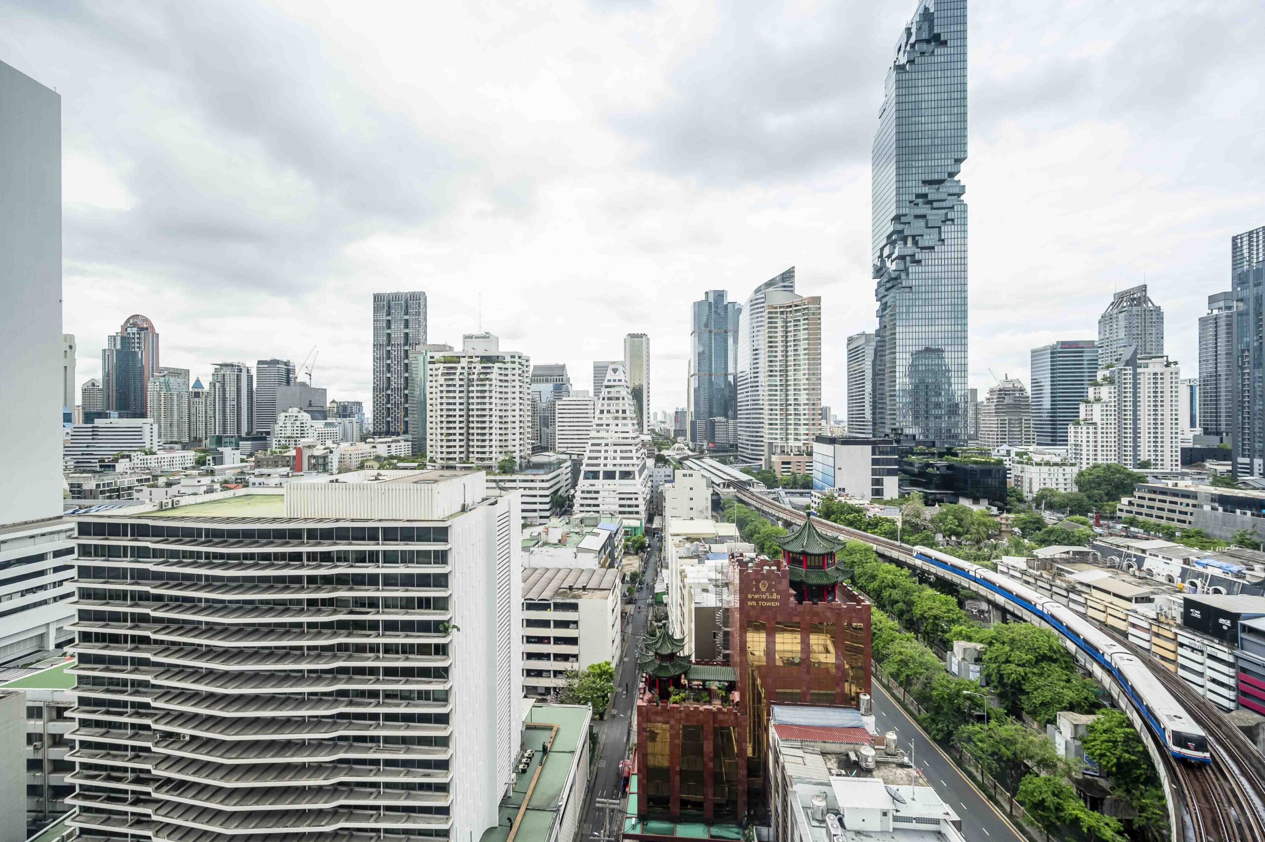 Paso Tower 16th Floor-13