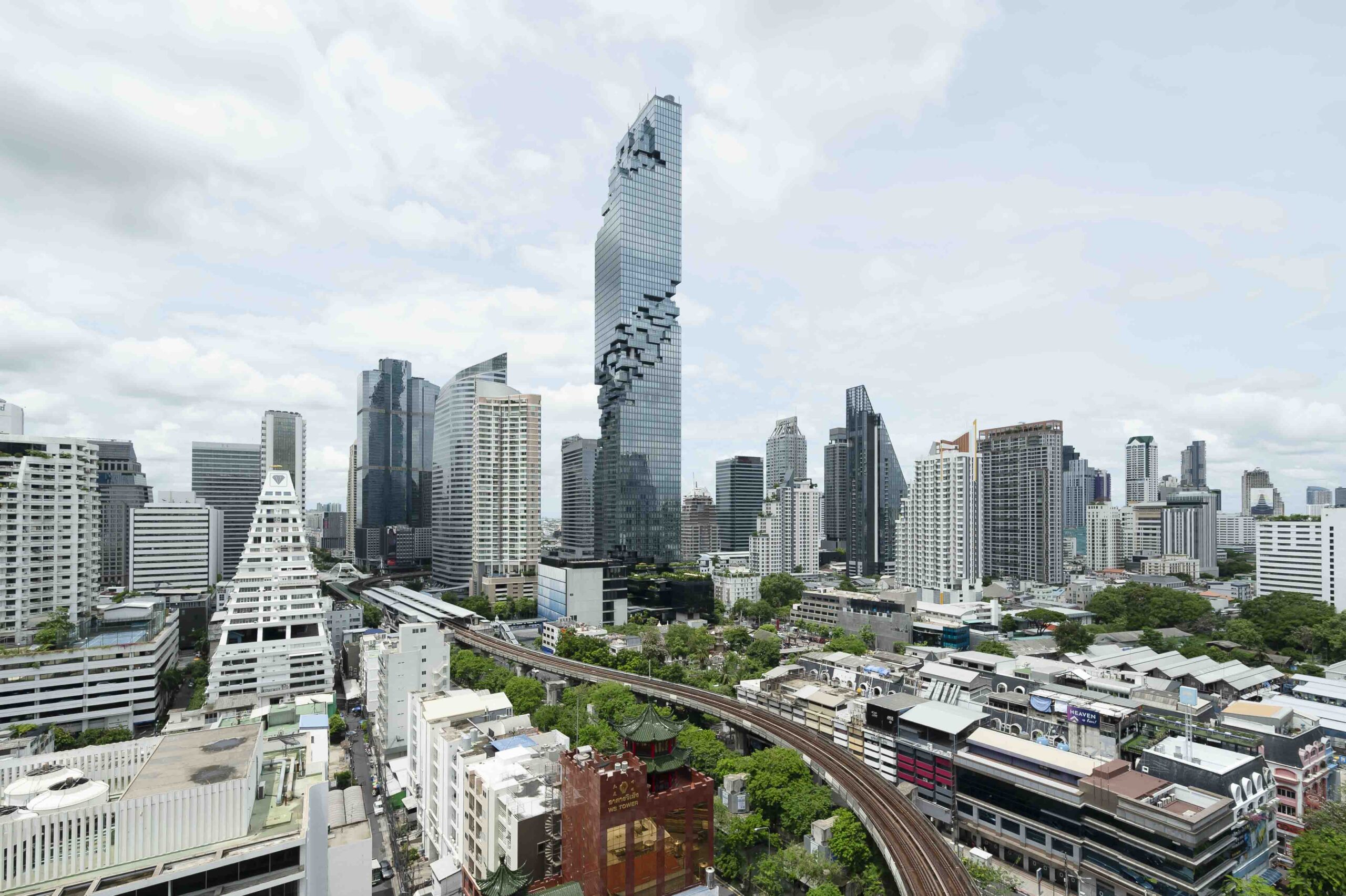 Paso Tower 19th Floor-21